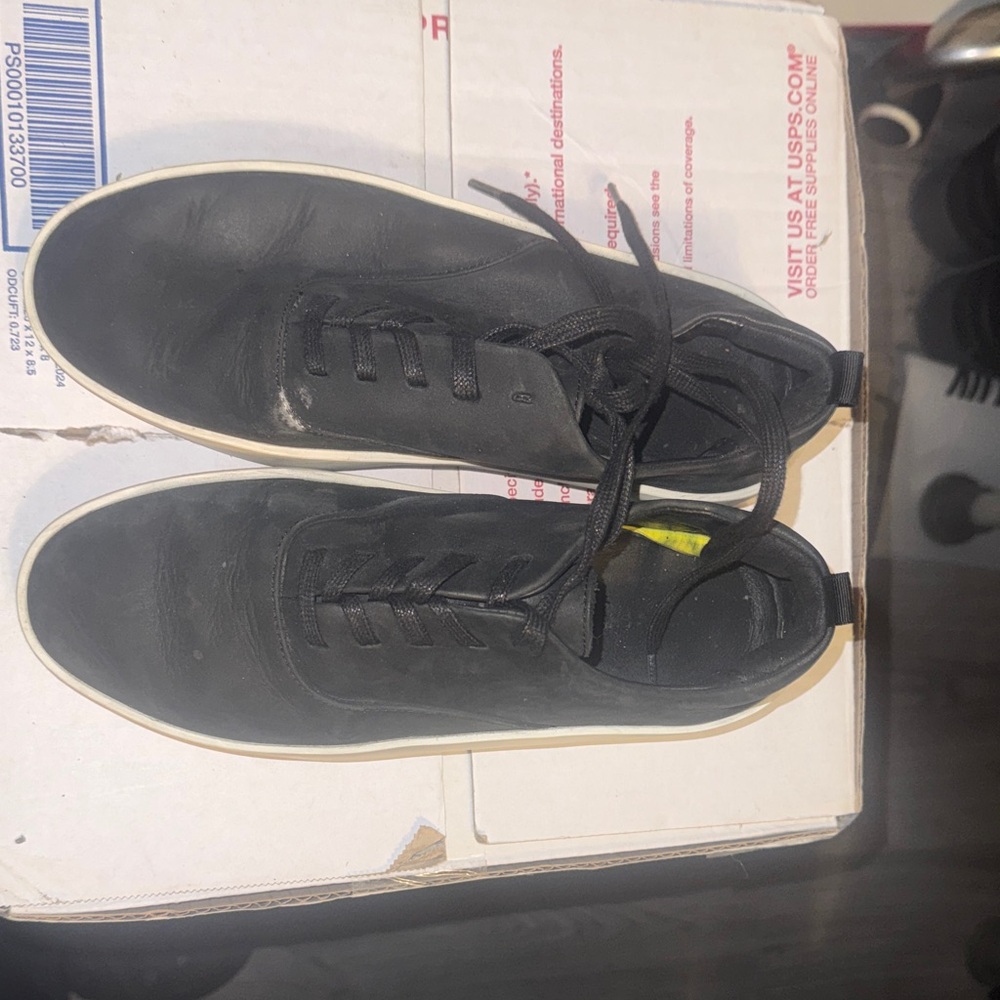 Wolf & Shepherd Cruise Sneakers – Black Leather – Size 37.5 (Women’s 7.5–8)